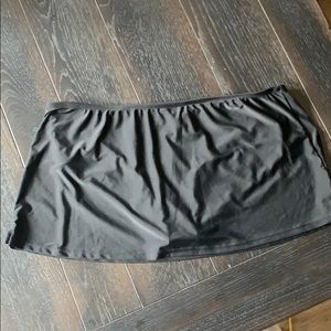 Black Catalina swim skirt